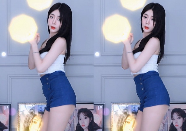 ǿmv